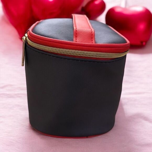 French Bull Cosmetic Make Up Zip Around Bag Love - Picture 2 of 5